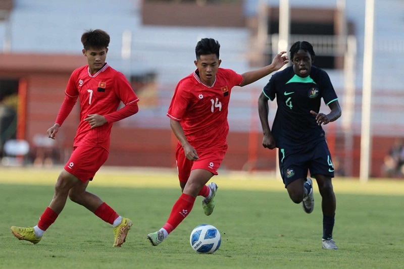 chuyen-gia-van-dai-het-u16-roi-u19-toang-tu-vong-bang-dna-bong-da-viet-nam-gio-sap-chung-mam-lao-va-campuchia-roi